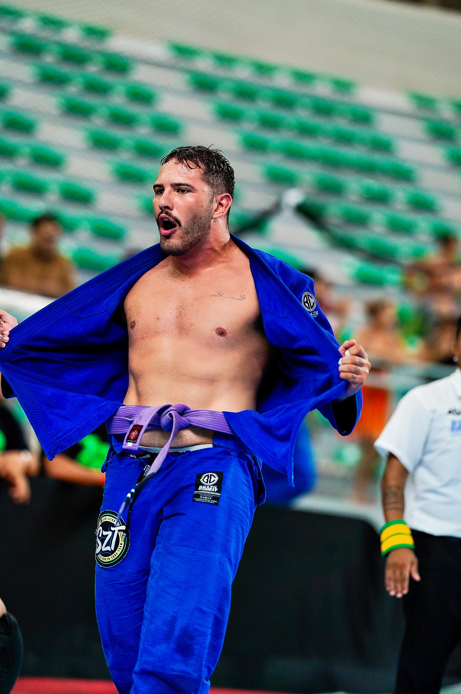 John Heimar campeão com medalha