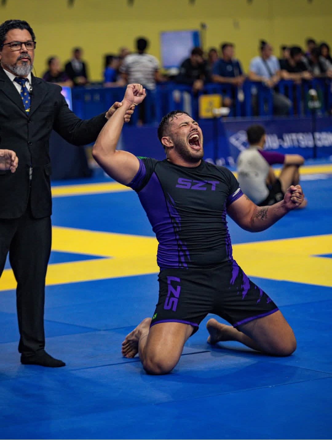 John Heimar após conquistar o Campeonato Sul-Americano de Jiu-Jitsu, faixa roxa adulto